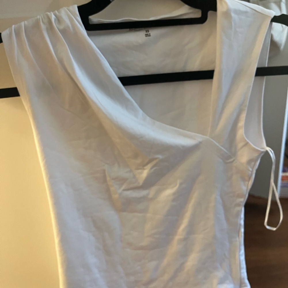 White cut out Women's Top